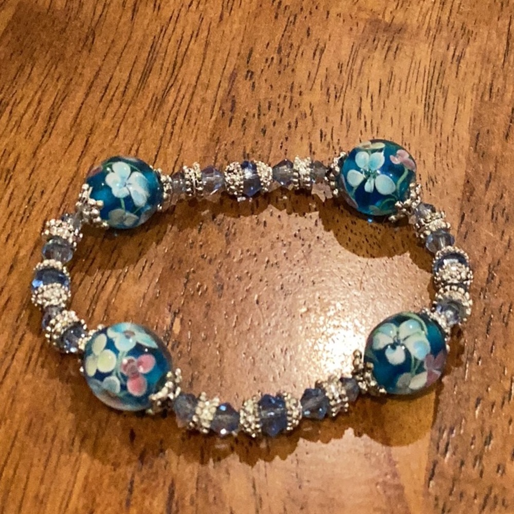 Floral Blue Beaded Stretch Bracelet with Crystal Accents